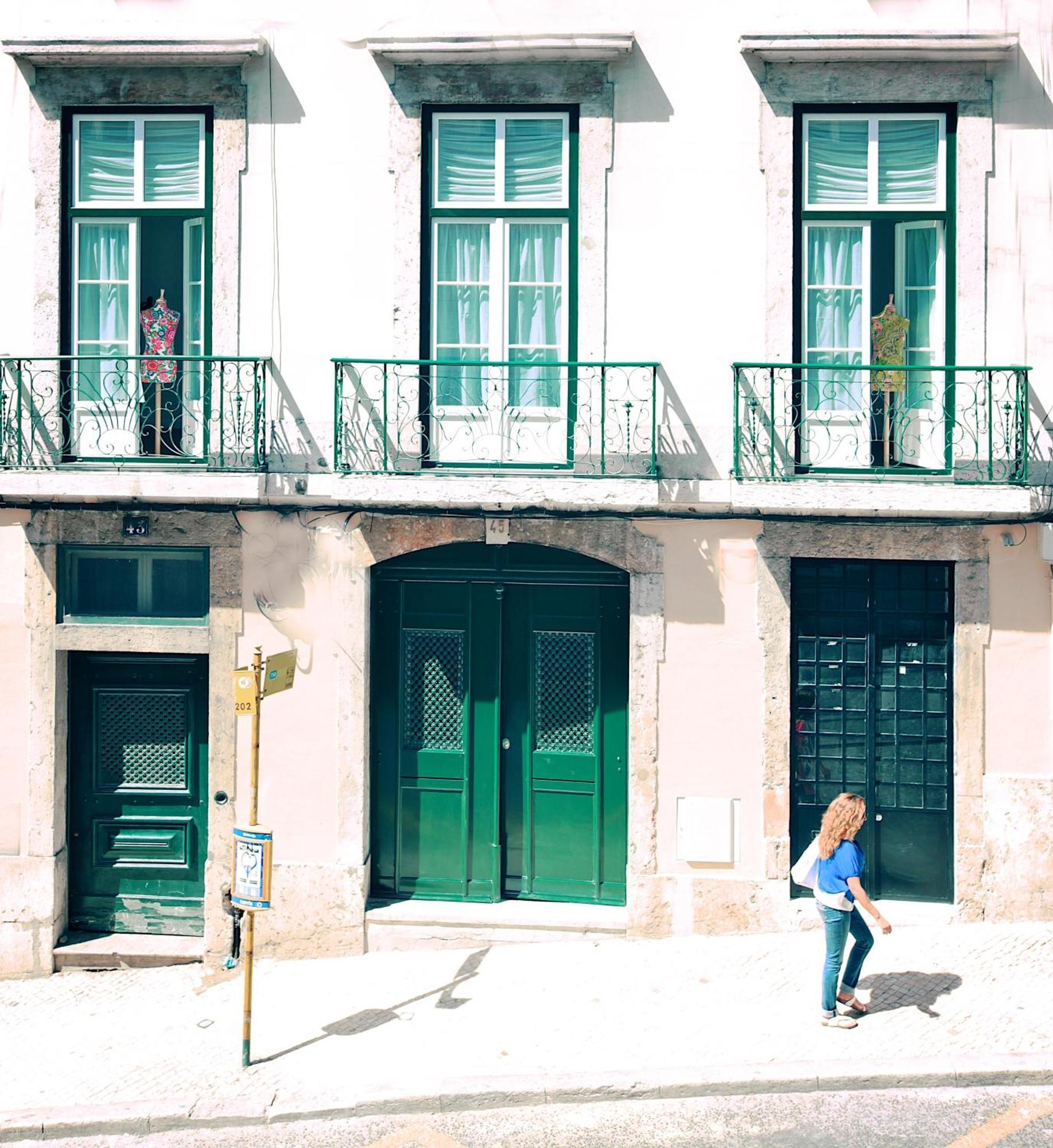 Hall Chiado Lisbon Exterior photo